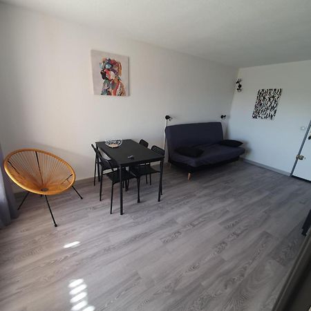 Les Terrasses De La Baronnie Appartement Climatise Avec 1 Chambre Et Piscine Ouverte Du 28 Mai 2025 Au 28 Septembre 2025 Le Grau-du-Roi Dış mekan fotoğraf