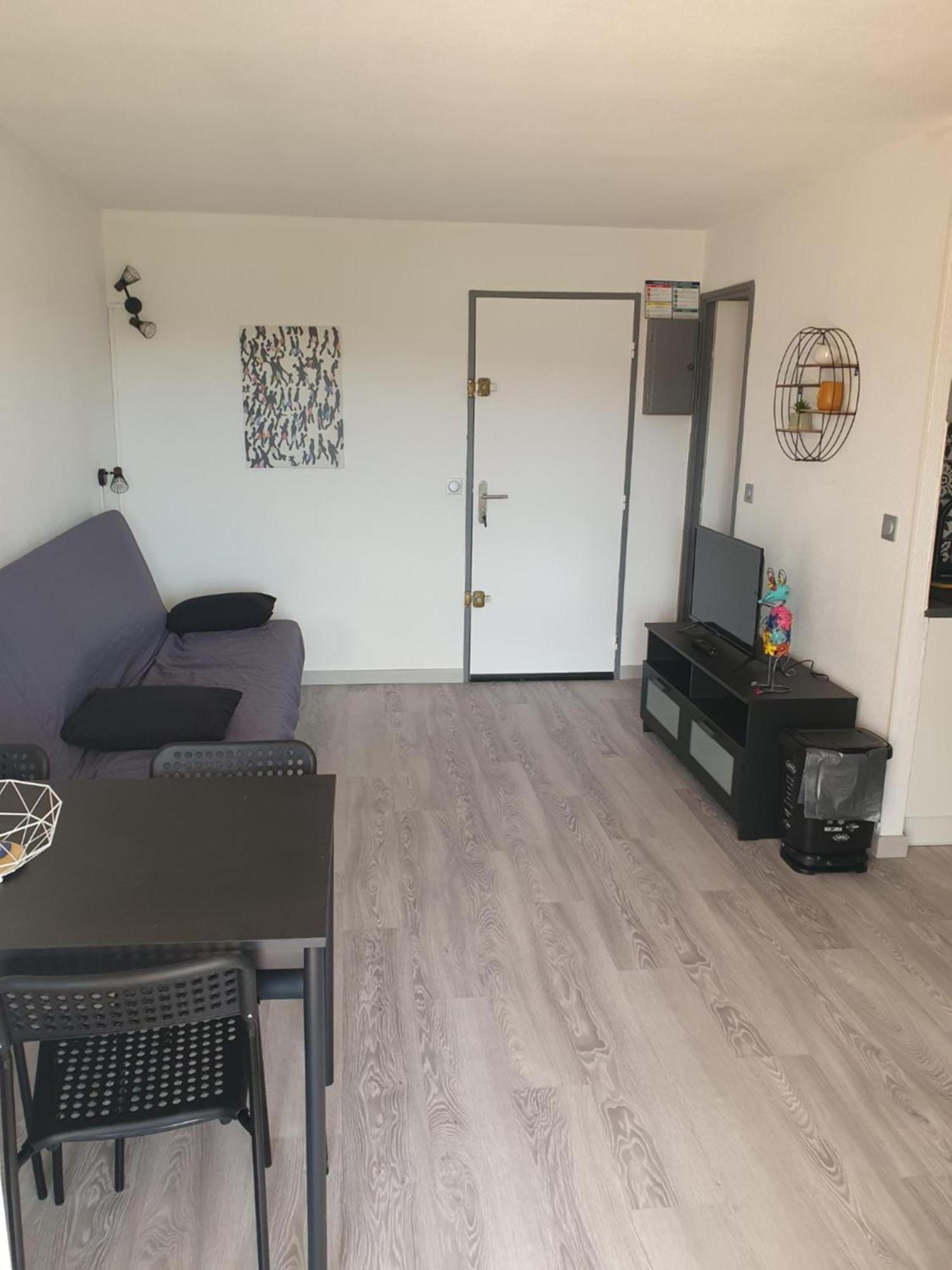 Les Terrasses De La Baronnie Appartement Climatise Avec 1 Chambre Et Piscine Ouverte Du 28 Mai 2025 Au 28 Septembre 2025 Le Grau-du-Roi Dış mekan fotoğraf